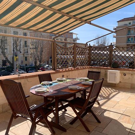 La Tua Casa Nel Centro Di Ostia Vila Exterior foto